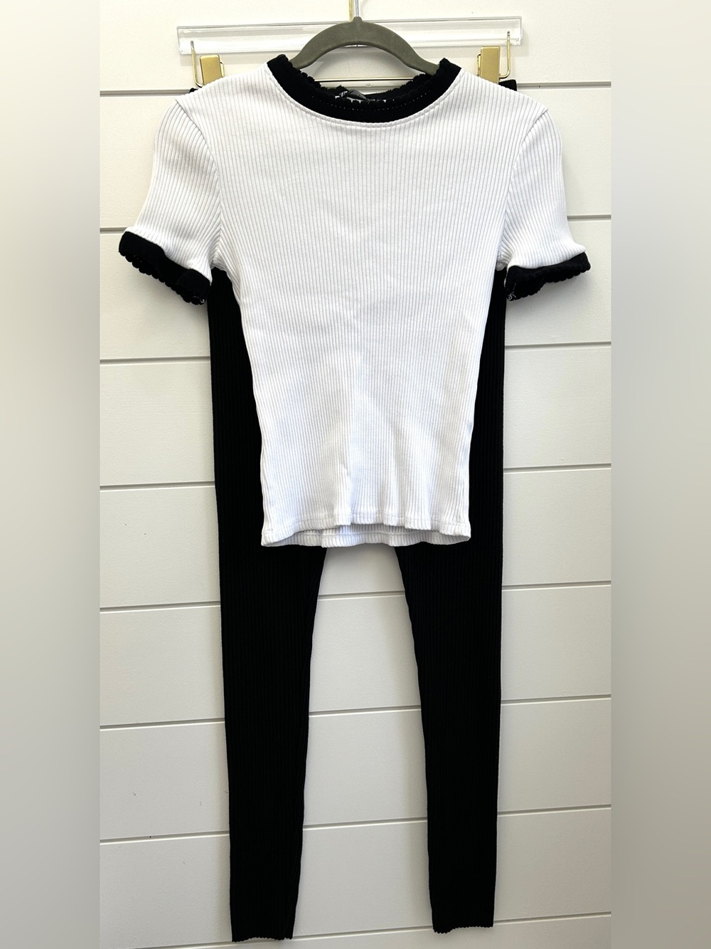 NEW 2 Piece Black/White Ribbed Top & Leggings • ZARA + H&M • Medium